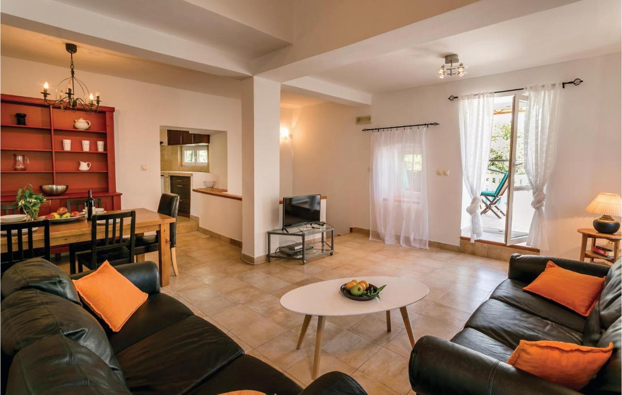 Lovely Home In Kotor With Wifi المظهر الخارجي الصورة