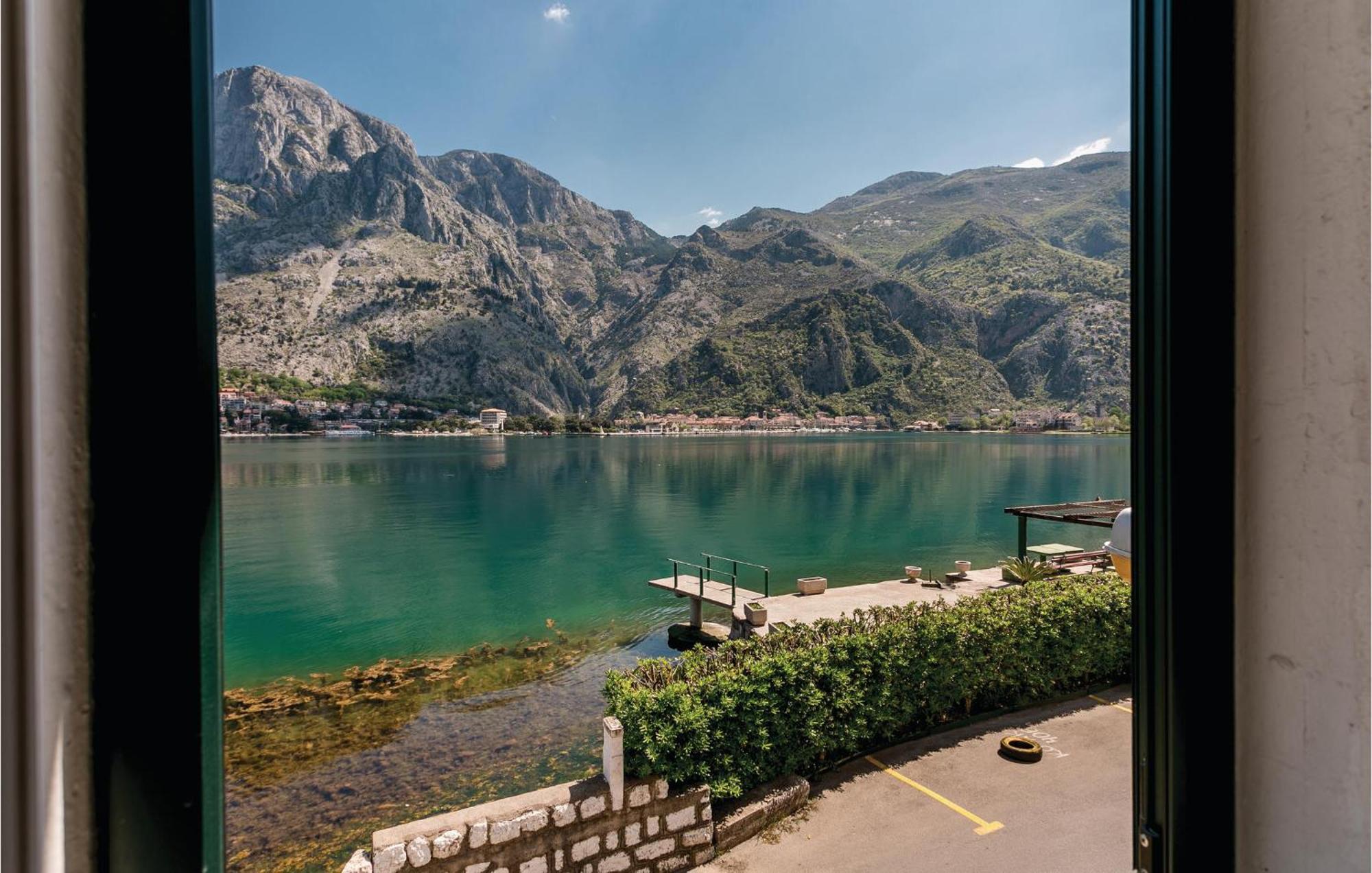 Lovely Home In Kotor With Wifi المظهر الخارجي الصورة